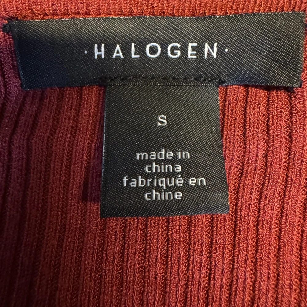 Halogen Sexy V-Neck Sweater NWOT - Picture 4 of 7